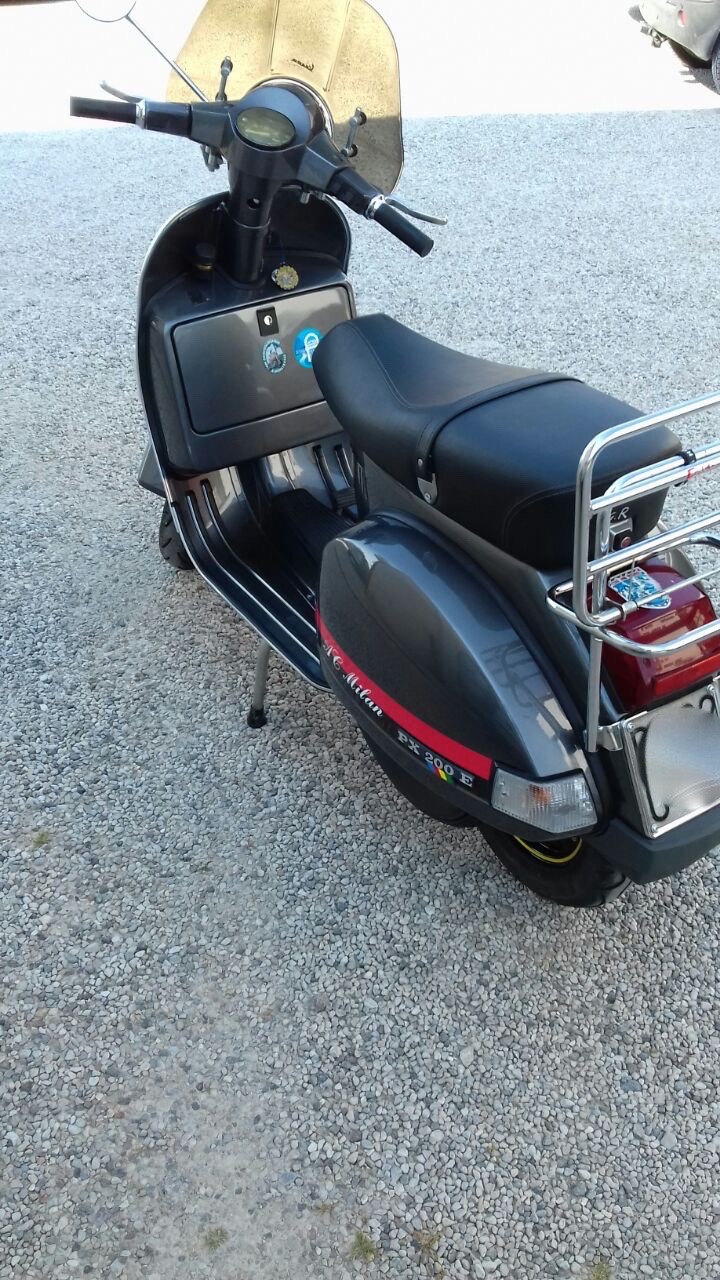 vespa-px200-lain-04